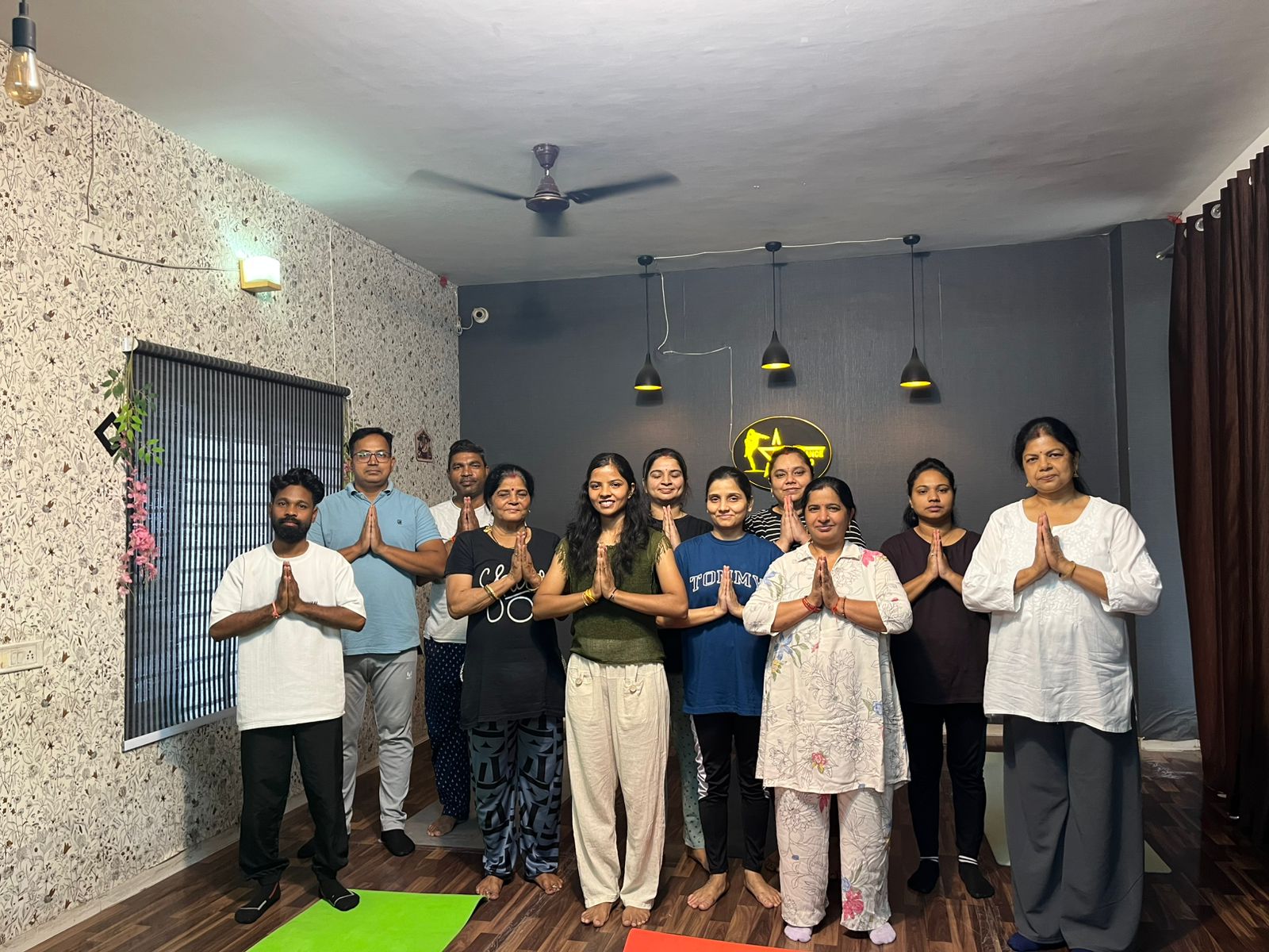 Kirti Yadav guiding a yoga class